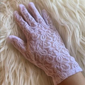 Vintage style Lovely lace short wrist gloves